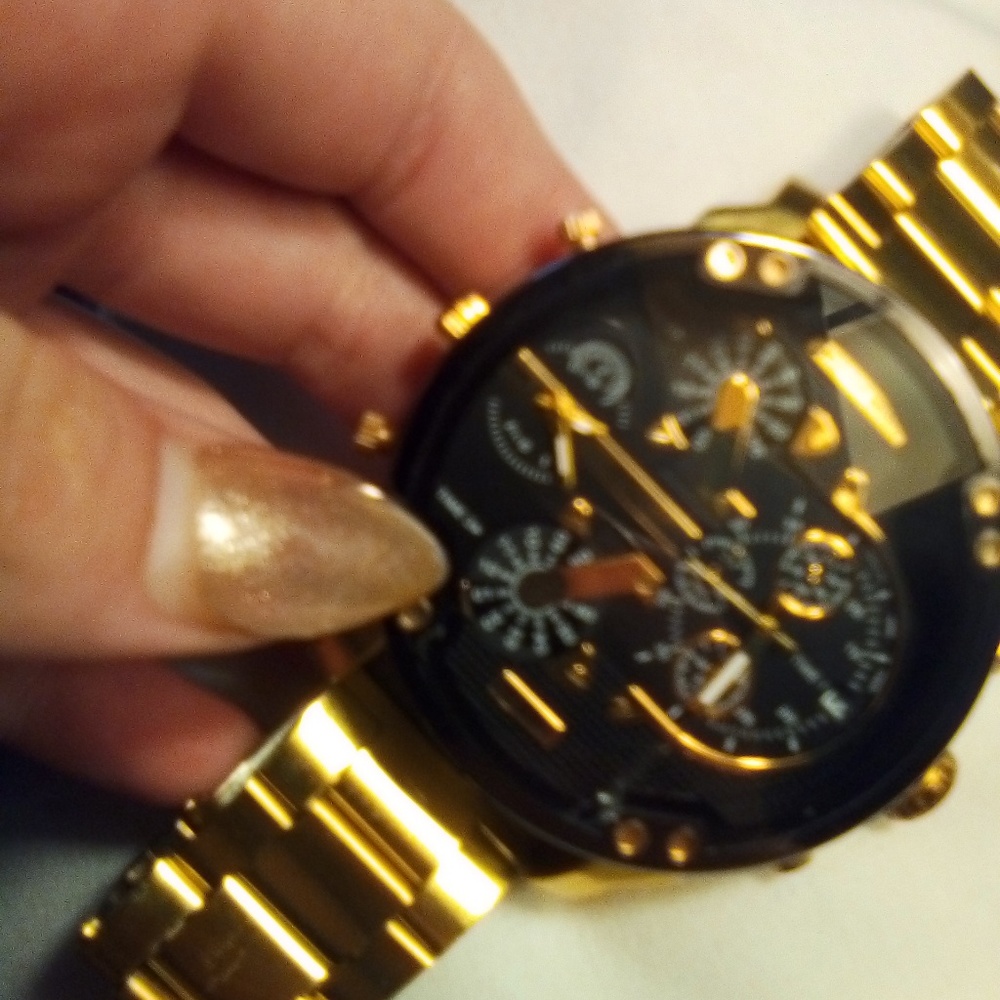 Watch Diesel 3 bar